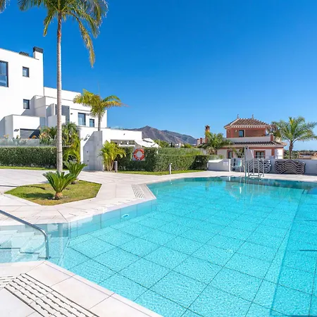 Holiday Home Royal Beach Nerja By Interhome Σπίτι διακοπών *