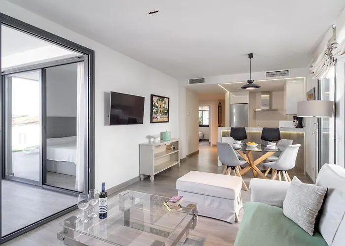 Royal By Interhome בית נופש